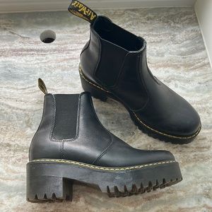 Doc Martens Rometty boot size 7